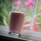 Raspberries & Cream Breakfast Smoothie Recipe Photo