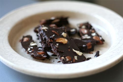 Chocolate_Almond_Bark